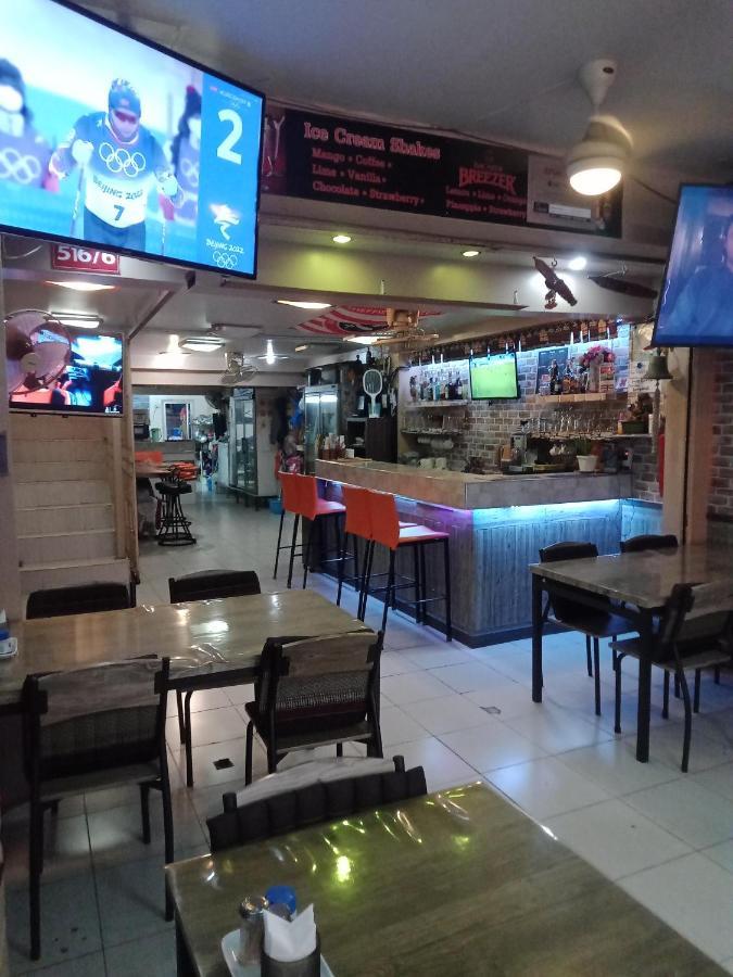 Living Room Guesthouse & Cafe Bar Karon Dış mekan fotoğraf