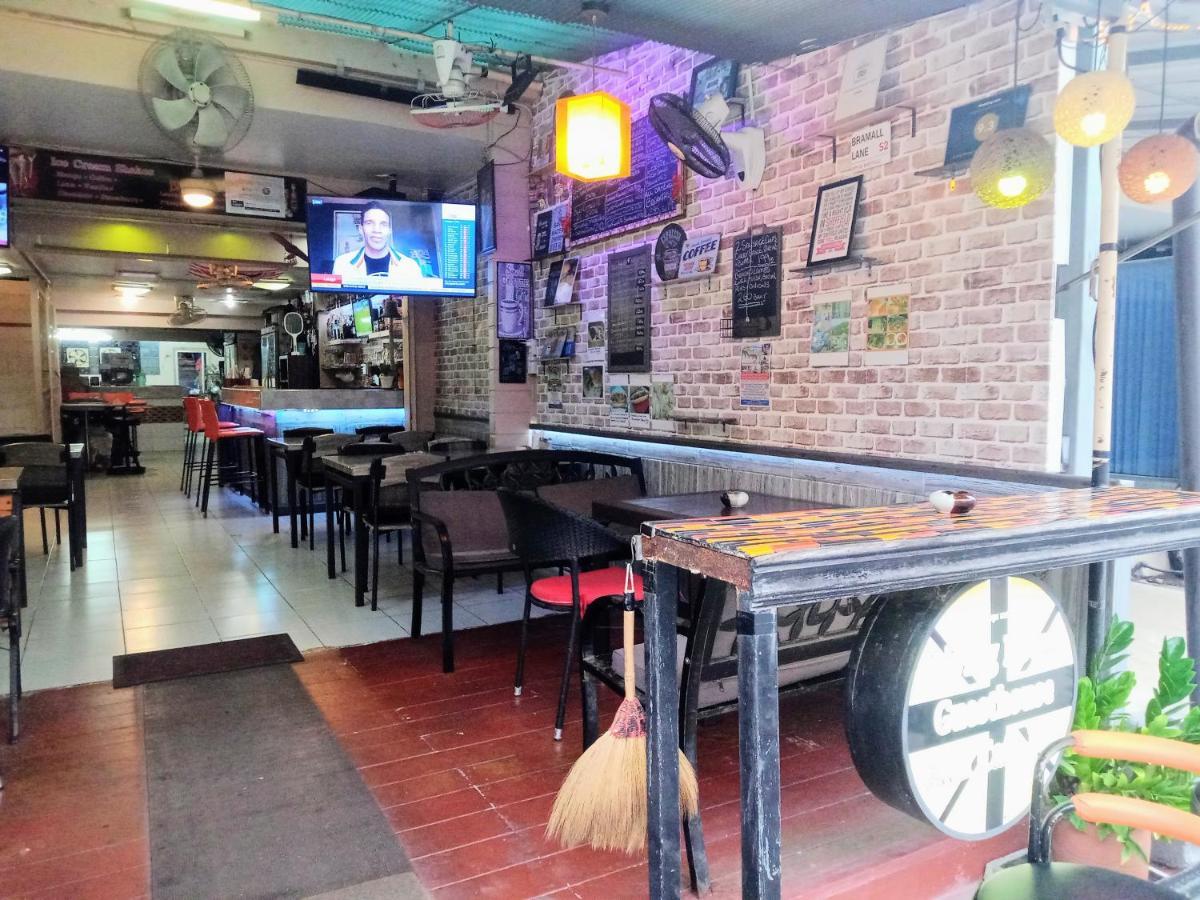 Living Room Guesthouse & Cafe Bar Karon Dış mekan fotoğraf